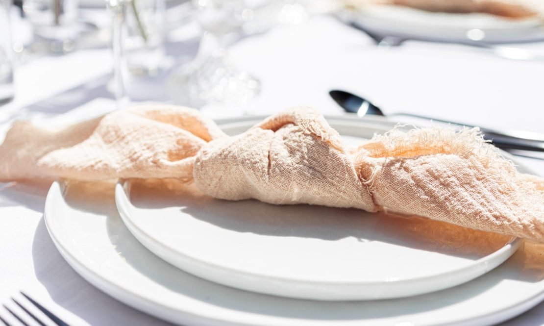 Flat white plates rental Sacramento CA | Rent4.Party