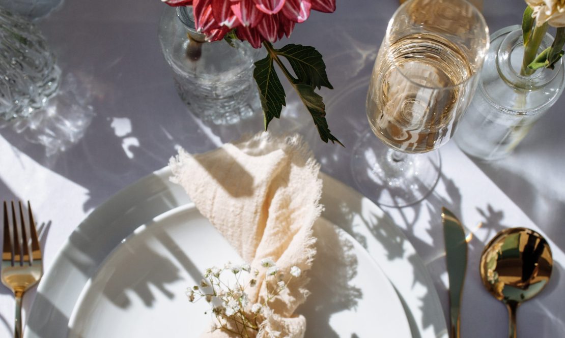 Elegant Gold Flatware rental Sacramento CA | Rent4.Party