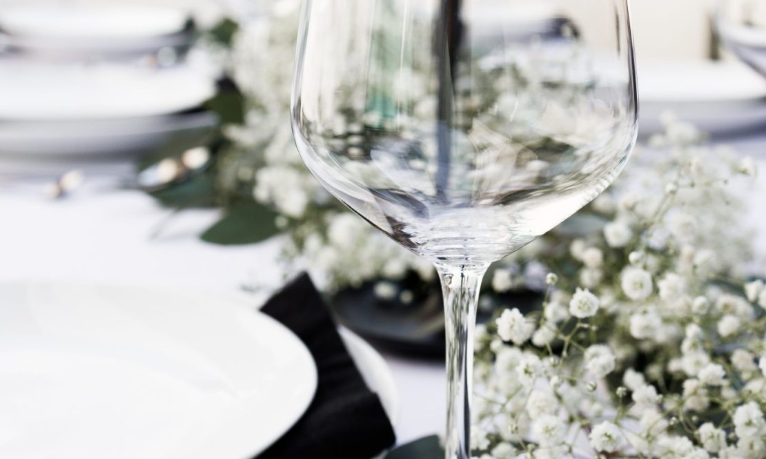 Classic White Wine Glass rental Sacramento CA | Rent4.Party