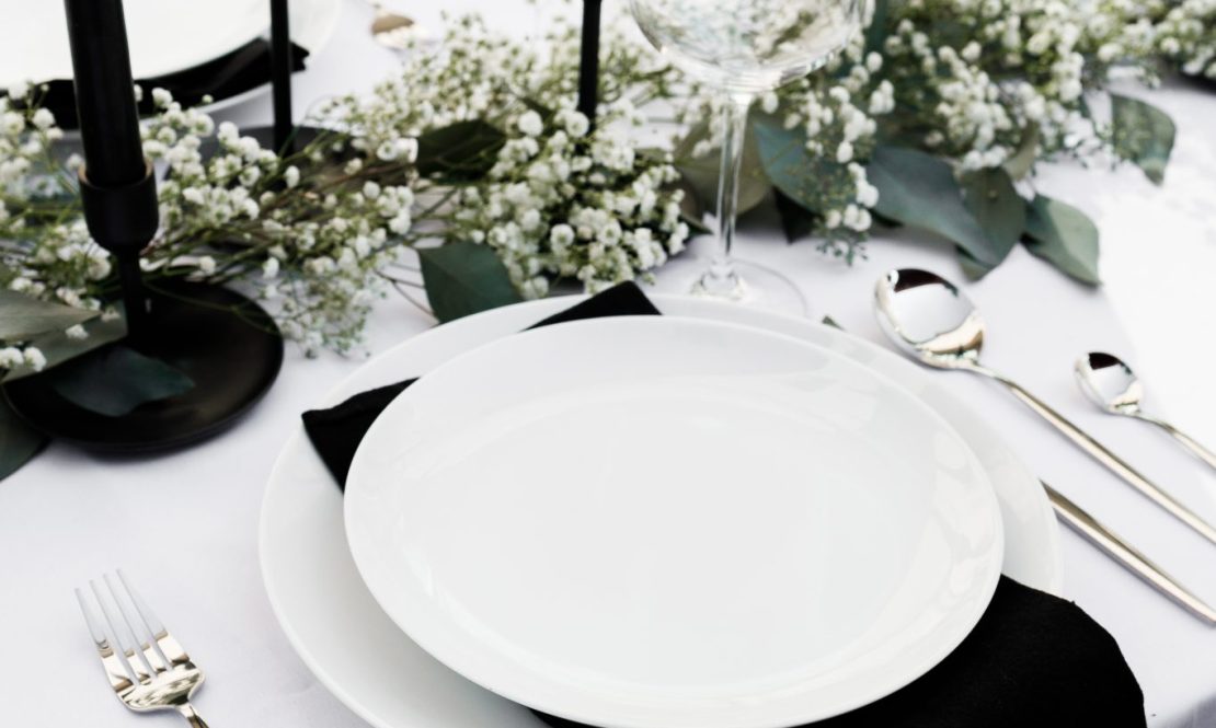 Dinnerware - classic white plates rental Sacramento CA | Rent4.Party