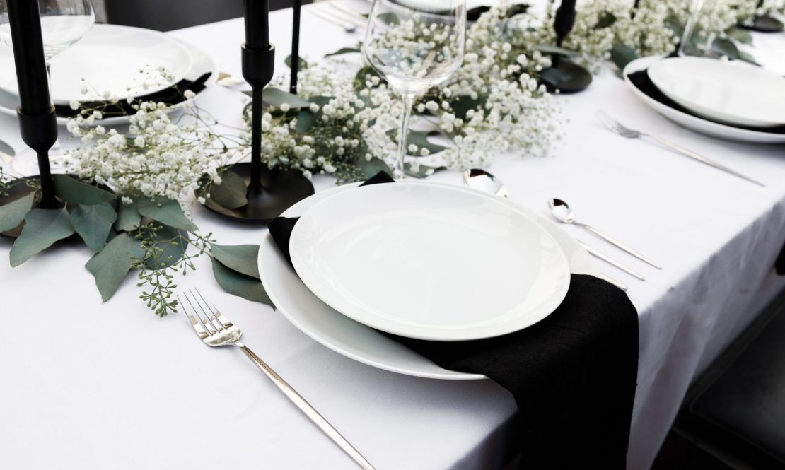 Dinnerware - classic white plates rental Sacramento CA | Rent4.Party
