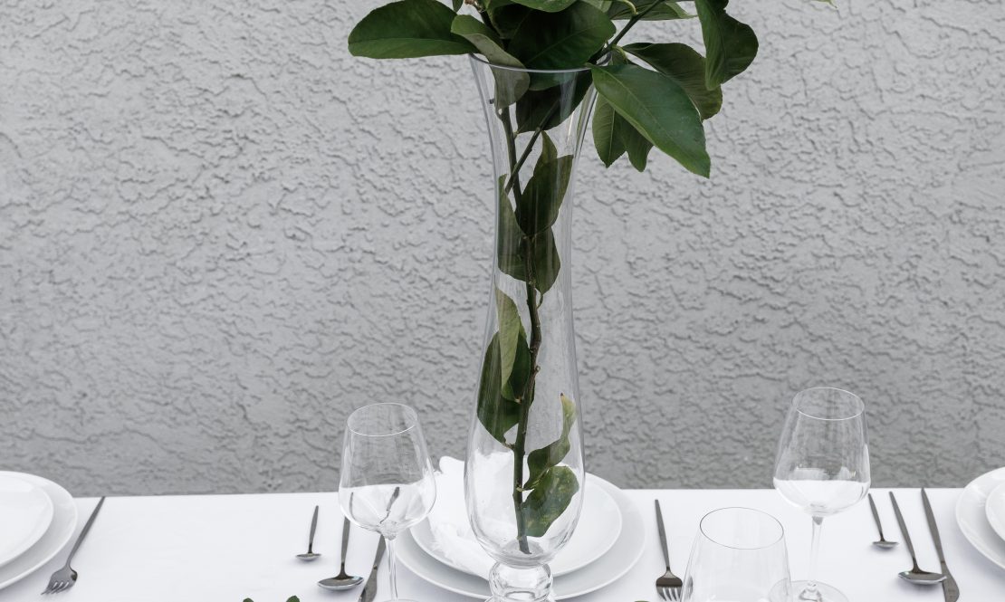 Tall, clear, classic, and elegant vase rental Sacramento CA | Rent4.Party